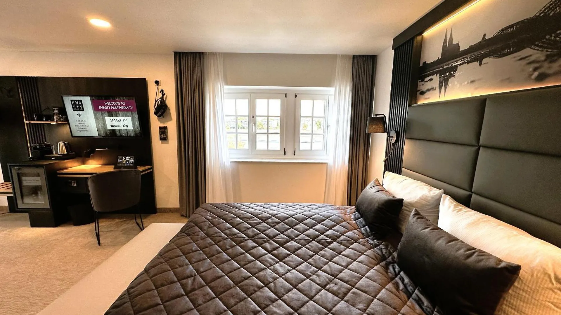 Rhein Hotel St. Martin Cologne