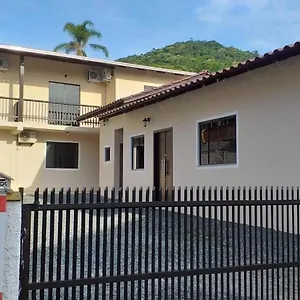 Quitinete Vó Ana Casa de hóspedes