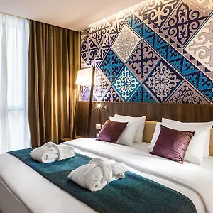 Hotel Mercure Center Almaty